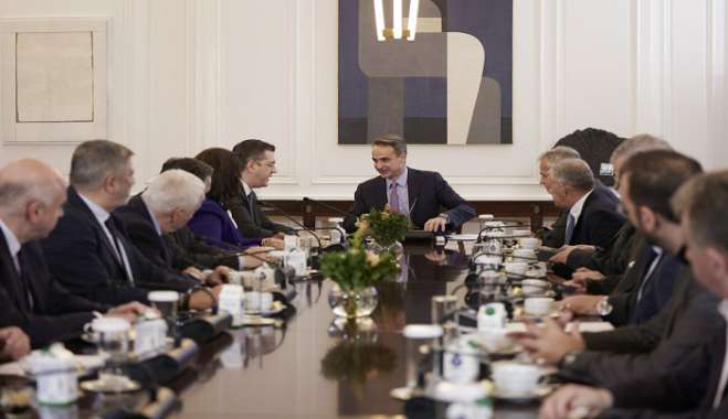Μητσοτάκης με Περιφερειάρχες: «Σας θεωρούμε συμμάχους στον κεντρικό στόχο που έχουμε θέσει για την ισόρροπη ανάπτυξη της χώρας»