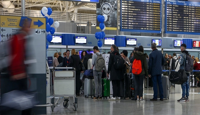 Κομισιόν: Ζητά παράταση στον περιορισμό μετακινήσεων προς ΕΕ έως 15 Μαΐου