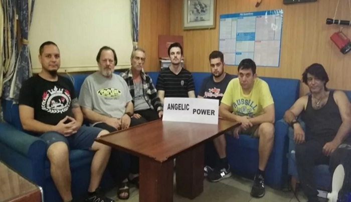Μετά από 15 μήνες, επαναπατρίζονται από την Κίνα οι Ελληνες ναυτικοί του πλοίου «Angelic Power»