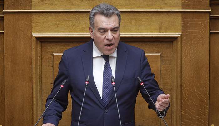 «Κοινοβουλευτική παρέμβαση του Μάνου Κόνσολα για το Κέντρο Υγείας Πάτμου»