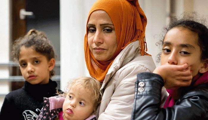 Στά βήματα Δανίας και Ελβετίας -Η Γερμανία κατάσχει αντικείμενα αξίας από τους πρόσφυγες
