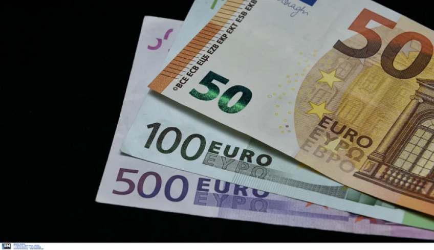 Κατώτατος μισθός: Σενάρια ακόμα και για 730 ευρώ μέσα στο 2022