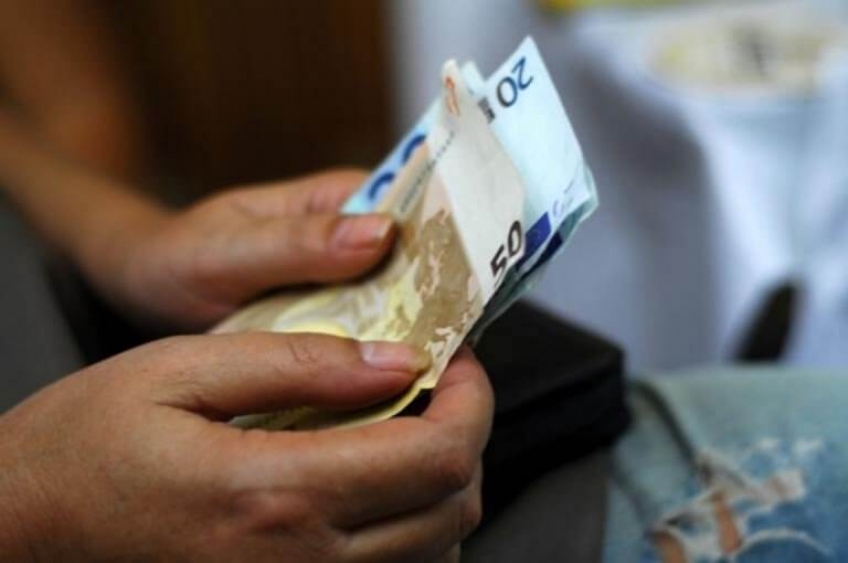 ΟΑΕΔ: Εφάπαξ οικονομική ενίσχυση 1.000 ευρώ σε ανέργους