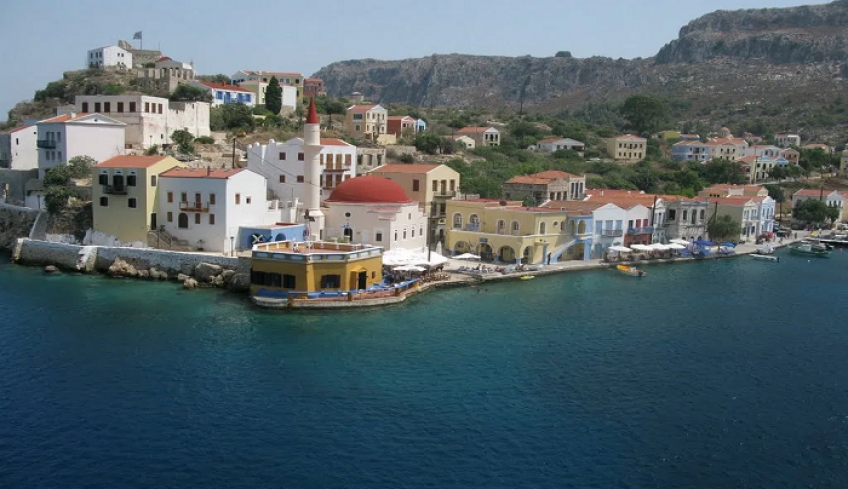 Τουρκία: «Η Ελλάδα έστειλε επιθετικά πλοία στο Καστελλόριζο»-Θέτει εκ νέου θέμα αποστρατιωτικοποίησης των νησιών