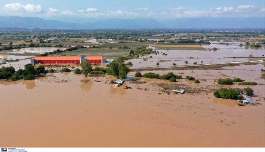 Ιανός: Η απόλυτη καταστροφή στον θεσσαλικό κάμπο – Πάνω από 210.000 στρέμματα κάτω από το νερό