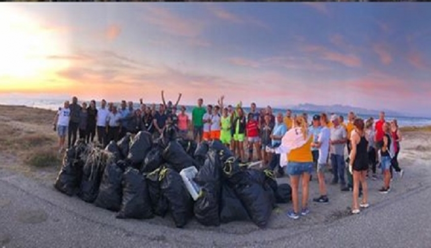 KOS WE CARE: Ακόμη ένας καθαρισμός της παραλίας στην Λάμπη με 70 εθελοντές