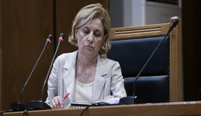 Αδαμαντία Οικονόμου: Αντιδράσεις για την αντιφατική στάση της εισαγγελέως στη δίκη της Χρυσής Αυγής