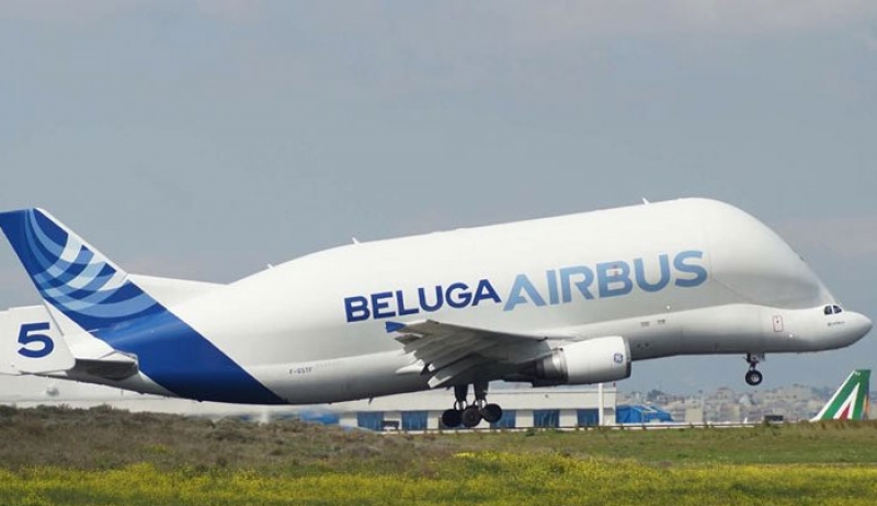 Beluga Airbus: Η «φάλαινα των αιθέρων» προσγειώθηκε στο «Ελευθέριος Βενιζέλος»