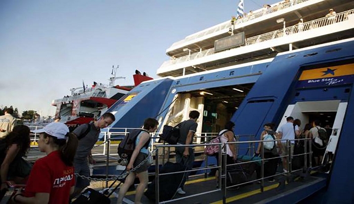 Σοκ στην Ακτοπλοΐα: Πόσο ακριβαίνουν τα εισιτήρια στα πλοία – Στα ύψη το κόστος καυσίμων