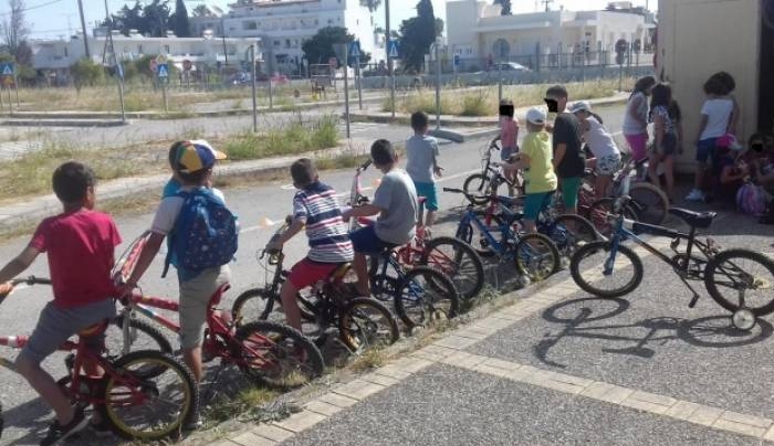 Συνεχίζονται οι σχολικοί αγώνες ποδηλασίας που διοργανώνει ο Φιλίνος