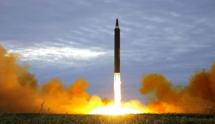 Βόρεια Κορέα: Ετοιμαζόμαστε για πραγματικό πόλεμο! Απειλεί ξανά το Γκουάμ ο Κιμ Γιονγκ Ουν