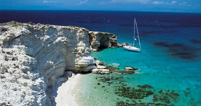 Το 20,1% του τουρισμού συγκεντρώνει η Κρήτη - Στο Ν.Αιγαίο δαπανήθηκαν 3,49 δισ. ευρώ (29,8% των συνολικών δαπανών της επικράτειας)