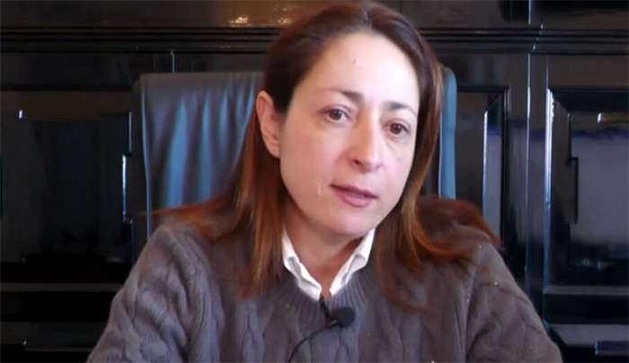 Παρέμβαση Ντίνας Σβύνου για τον Άγιο Φωκά: «Δικαίωμα των πολιτών η ελεύθερη πρόσβαση στις παραλίες – Τέρμα η θεωρία»