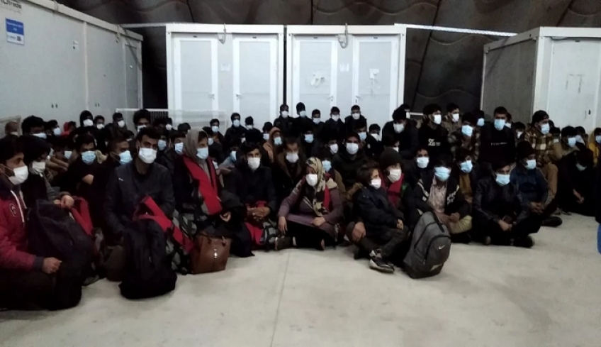 Στην Κω οι 382 μετανάστες -Μηταράκης: Η Ελλάδα απέδειξε ξανά ότι προστατεύει ανθρώπινες ζωές, όταν άλλοι αδιαφορούν [βίντεο]
