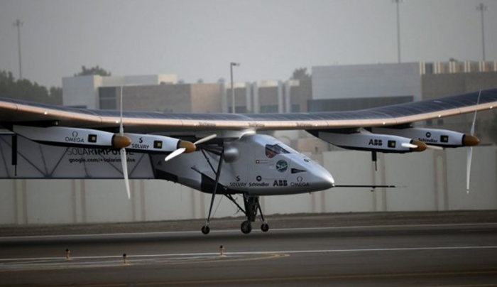 Απογειώθηκε το Solar Impulse-2! Θα κάνει το γύρο του κόσμου χωρίς καύσιμα!