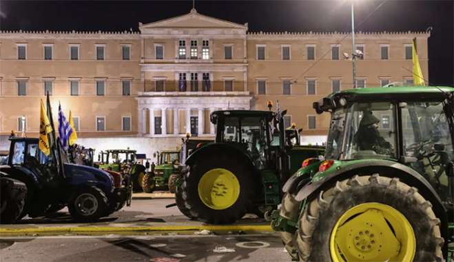 Αγρότες: Στις 11 αναχωρούν τα τρακτέρ από το Σύνταγμα - Την Πέμπτη κρίνεται το μέλλον των μπλόκων