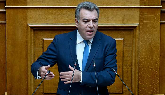 ΜΑΝΟΣ ΚΟΝΣΟΛΑΣ: «Άμεση και επείγουσα προτεραιότητα η απρόσκοπτη και αξιόπιστη ακτοπλοϊκή σύνδεση της Αστυπάλαιας με τα άλλα νησιά της Δωδεκανήσου»