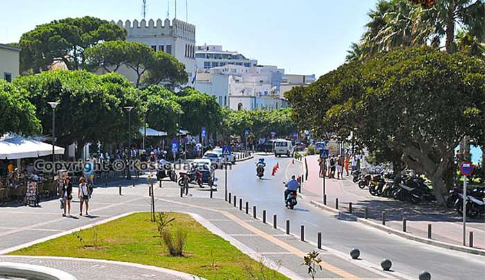 Προσωρινό κλείσιμο της Ακτής Κουντουριώτη αύριο βράδυ για τη φωταγώγηση του Χριστουγεννιάτικου δένδρου