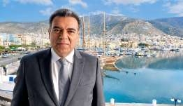 Μάνος Κόνσολας: «Οι τρεις πυρκαγιές του Ιουλίου στην Κάλυμνο, επιβάλλουν τη μετατροπή του  Εθελοντικού Πυροσβεστικού Σταθμού σε Επαγγελματικό Πυροσβεστικό Κλιμάκιο»