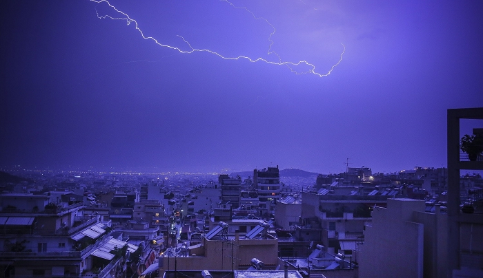 Καταιγίδες και χαλάζι από το βράδυ φέρνει ο Γηρυόνης - Ποιες περιοχές θα χτυπήσει