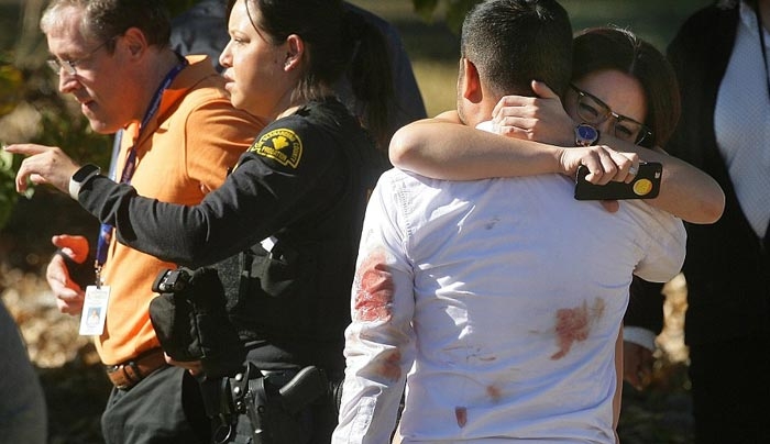 Νέο παγκόσμιο σοκ: Μακελειό με δεκάδες νεκρούς στην Καλιφόρνια -Μοτίβο μαζικών δολοφονιών
