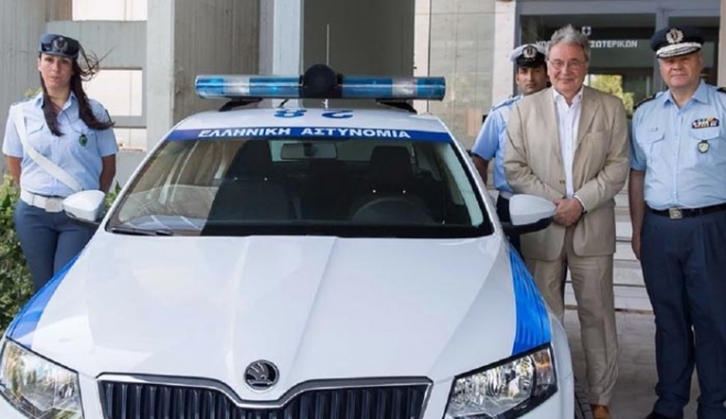 Το πρώτο της «πράσινο» περιπολικό απέκτησε η ΕΛ.ΑΣ.