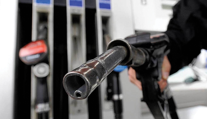 Μείωση τιμής βενζίνης, στο 1,490 η αμόλυβδη και για πρώτη φορά