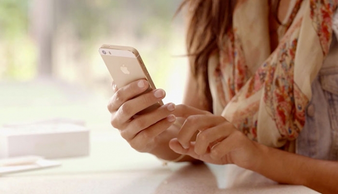 Αυτά είναι τα application που έχουν καταστρέψει σχέσεις και ΝΑΙ τα έχεις και εσύ στο κινητό σου!