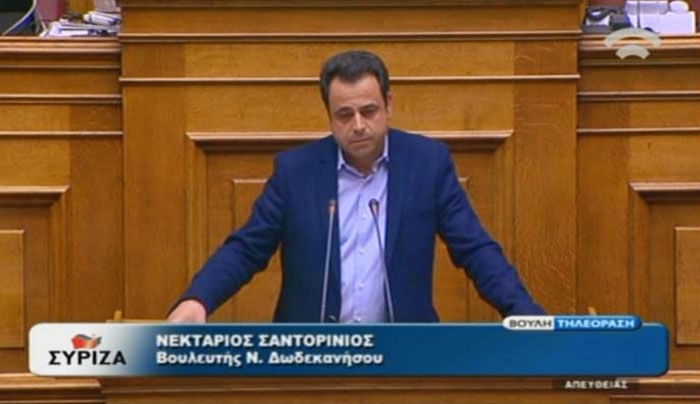Ν. Σαντορινιός: Χρωστάμε πολλά στις πυροσβεστικές δυνάμεις και στις εθελοντικές ομάδες του νησιού