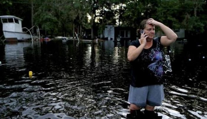 Ο τυφώνας Hermine «σάρωσε» τη Φλόριντα – Ένας νεκρός και βιβλικές καταστροφές - ΒΙΝΤΕΟ
