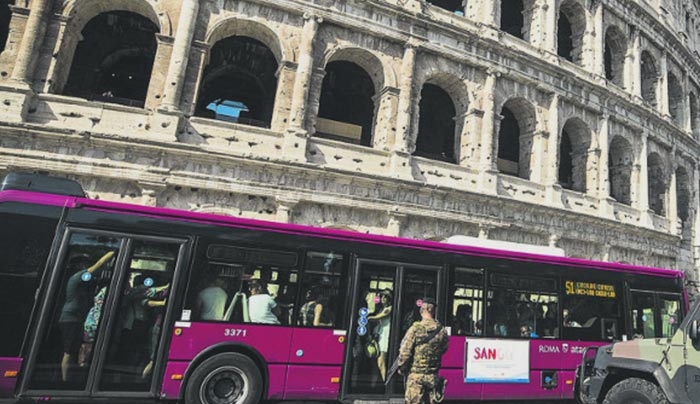 Δρακόντεια μέτρα στην Ιταλία μετά την προειδοποίηση του ISIS για τρομοκρατικό χτύπημα