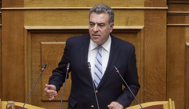 ΜΑΝΟΣ ΚΟΝΣΟΛΑΣ: «H Πυροσβεστική Υπηρεσία πρέπει να μείνει στην Κάρπαθο. Να βρεθεί η βέλτιστη λύση για το στεγαστικό πρόβλημα»