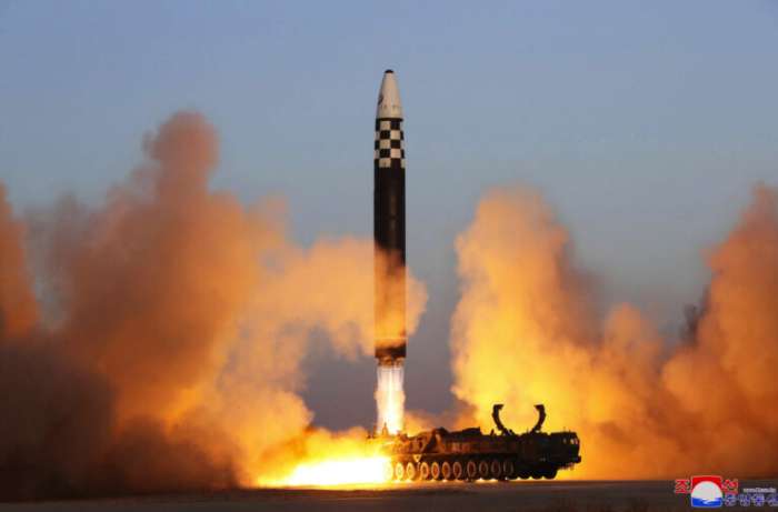 Στην εκτόξευση πυραύλων κρουζ προς θαλάσσια περιοχή προχώρησε τα ξημερώματα η Βόρεια Κορέα