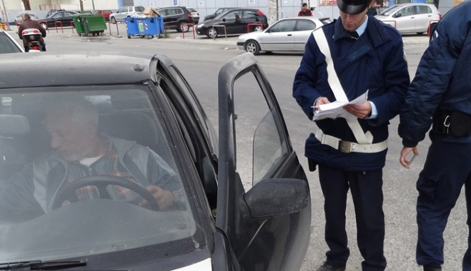 Ο νέος ΚΟΚ τα hands free και οι κλήσεις με μηδενικό πρόστιμο