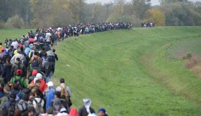 Μέτωπο 70 Ευρωπαίων δημάρχων υπέρ των προσφύγων και των μεταναστών