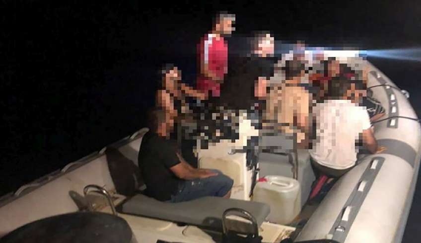 Εντοπισμός 16 αλλοδαπών και σύλληψη του διακινητή τους μετά από καταδίωξη στη Ρόδο