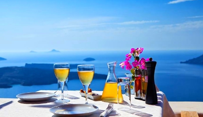 Ο εναλλακτικός τουρισμός στην Ελλάδα συναρπάζει τους Βρετανούς- Πρωταγωνιστής η γαστρονομία