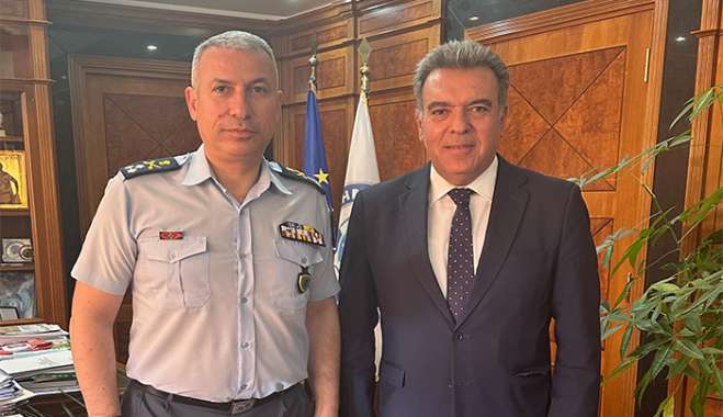 «Συνάντηση του Μάνου Κόνσολα με τον Αρχηγό της Ελληνικής Αστυνομίας για την αστυνόμευση στις τουριστικές περιοχές»