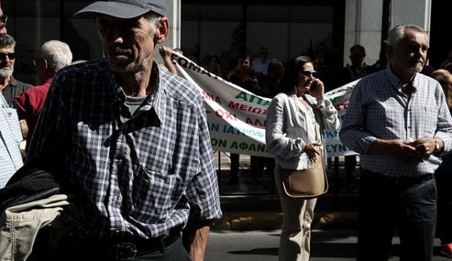 «Ανάσα» για χιλιάδες επαγγελματίες – Δικαίωμα για να παίρνουν επίδομα