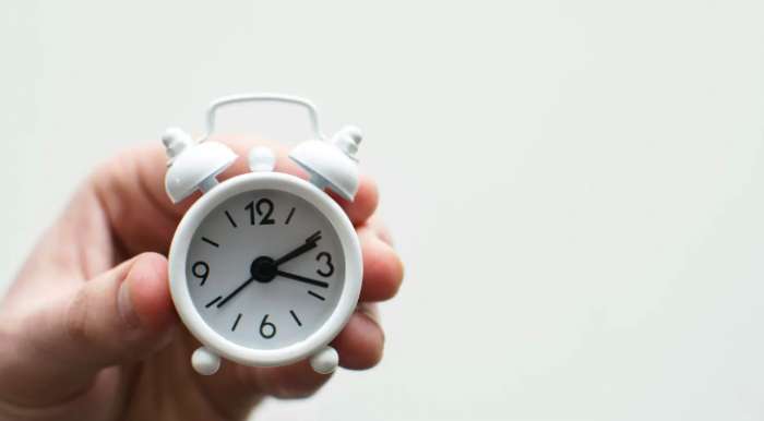 Αλλαγή ώρας: Πότε χάνουμε μια ώρα ύπνου