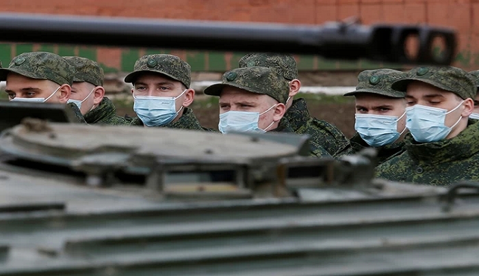 Τύμπανα πολέμου στην Ουκρανία: 150.000 πάνοπλοι Ρώσοι στρατιώτες παίρνουν θέση στα σύνορα