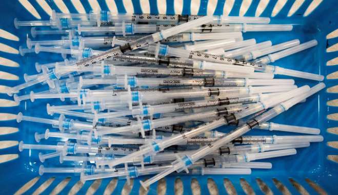 Επιτροπή εμβολιασμών: Έρχονται νέα εμβόλια για κορονοϊό, γρίπη, και ευλογιά των πιθήκων – Οι σκέψεις για την υποχρεωτικότητα