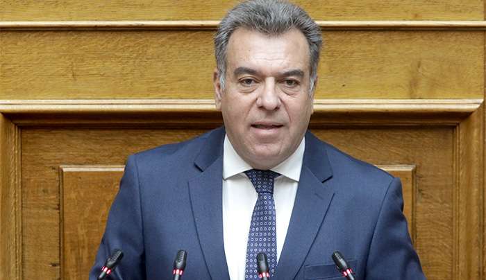 Μάνος Κόνσολας: «Λύση στο πρόβλημα των ακινήτων που διεκδικεί το Δημόσιο σε Αρκιους και άλλα νησιά της Δωδεκανήσου»