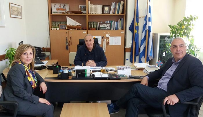 “Αγωνιστείτε και απαιτήστε αυτό που σας αξίζει. Το μέλλον μόλις τώρα ξεκινά”