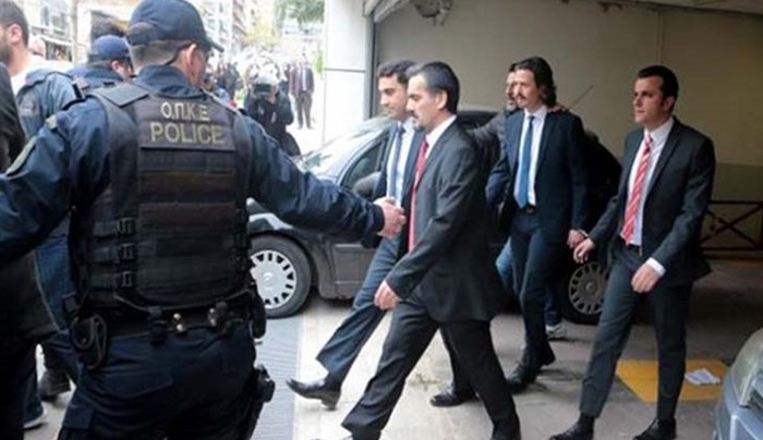 Απαγωγή των "8" από τον Ερντογάν φοβάται η ΕΛΑΣ