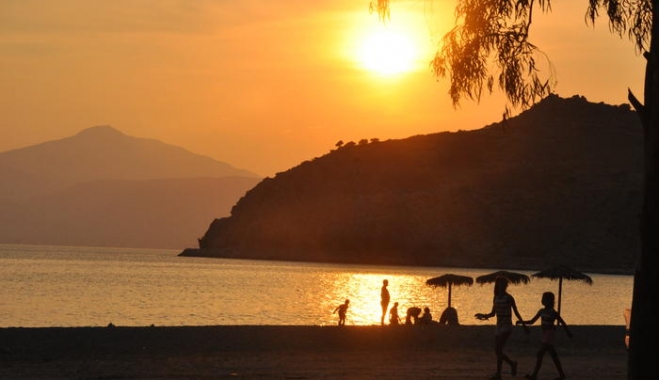 Θερινό ηλιοστάσιο: Πότε ξεκινά επίσημα το καλοκαίρι