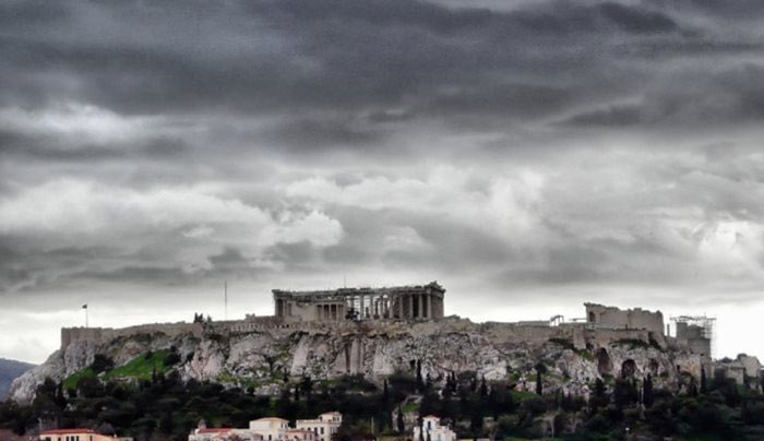 Συννεφιασμένη Κυριακή! Άστατος ο καιρός με βροχές και καταιγίδες