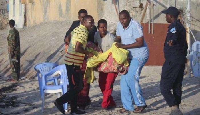 Νέο μακελειό στη Σομαλία με τουλάχιστον 20 νεκρούς – ΣΚΛΗΡΕΣ ΦΩΤΟΓΡΑΦΙΕΣ