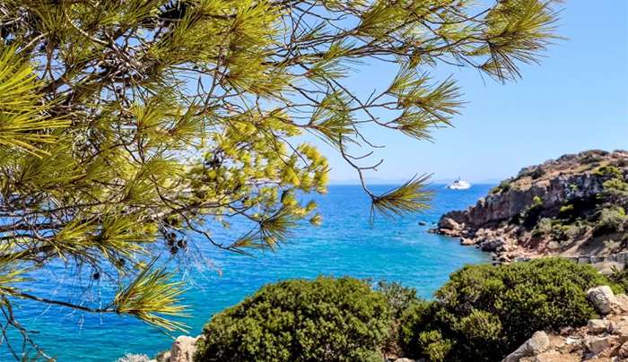 Αίθριος σήμερα ο καιρός με λίγες νεφώσεις και μικρή άνοδο της θερμοκρασίας