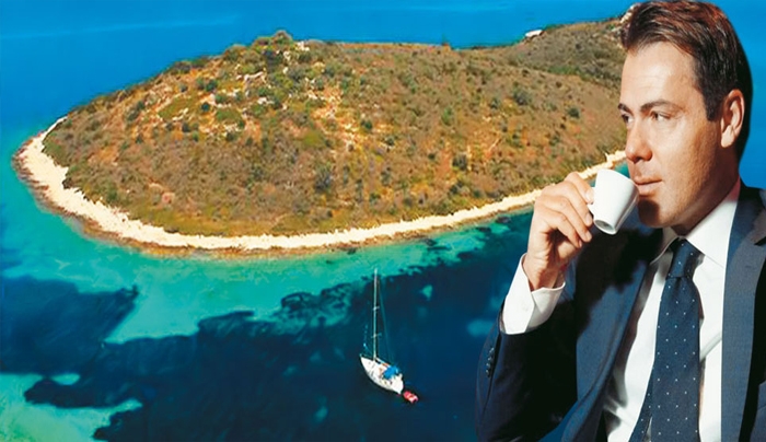 Αλεσάντρο Πρότο: Ο μεσίτης που πουλάει «αέρα» στην Ελλάδα με ειδίκευση στα νησιά